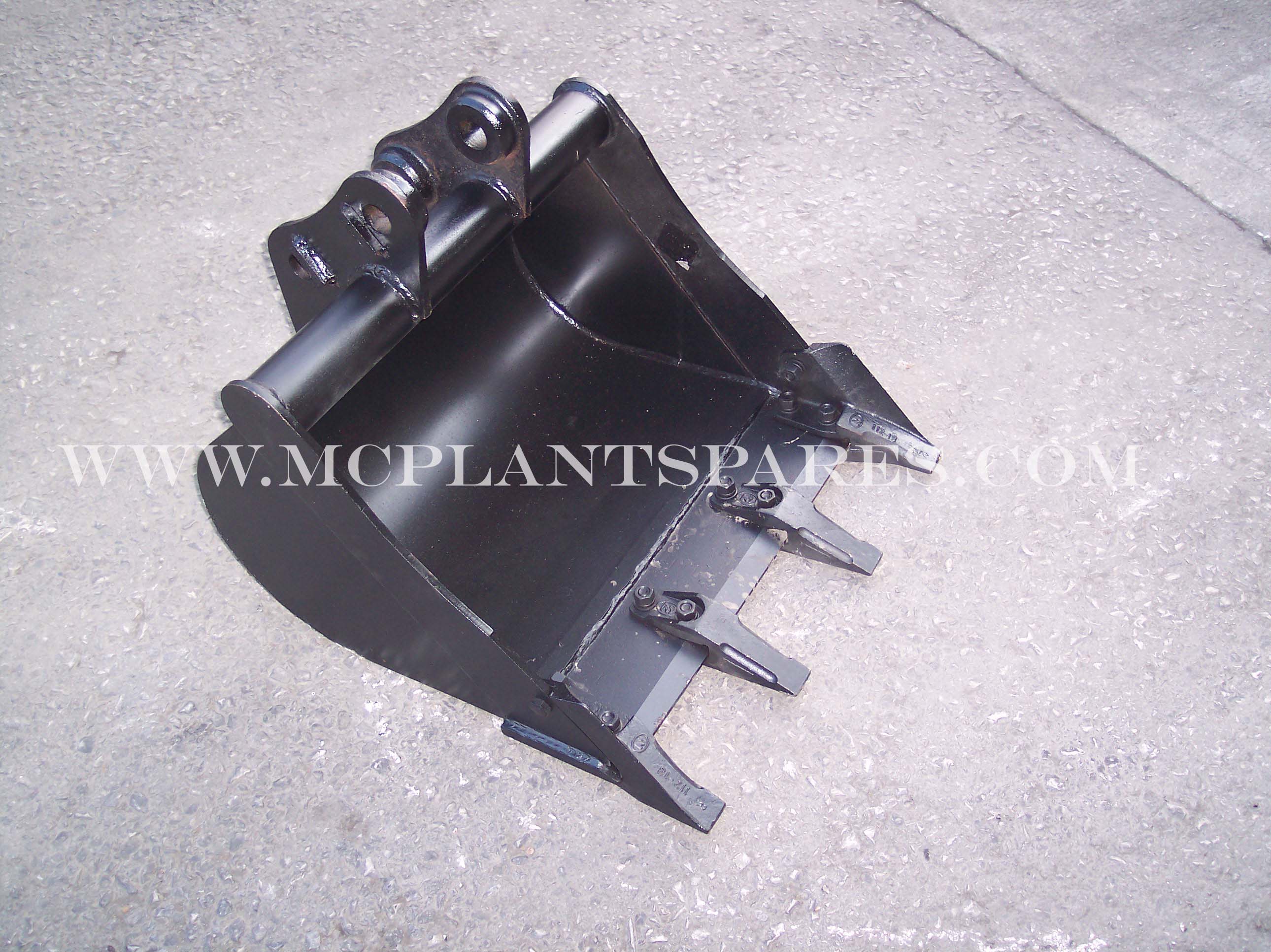 1.5 Tonne 24" Bucket